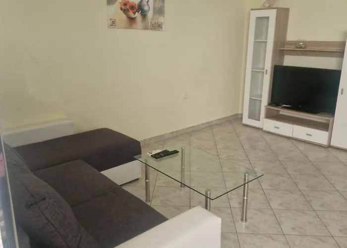 Mikuljan Apartments- Free Parking -5 Min By Walk To منزل للإقامة سبليت